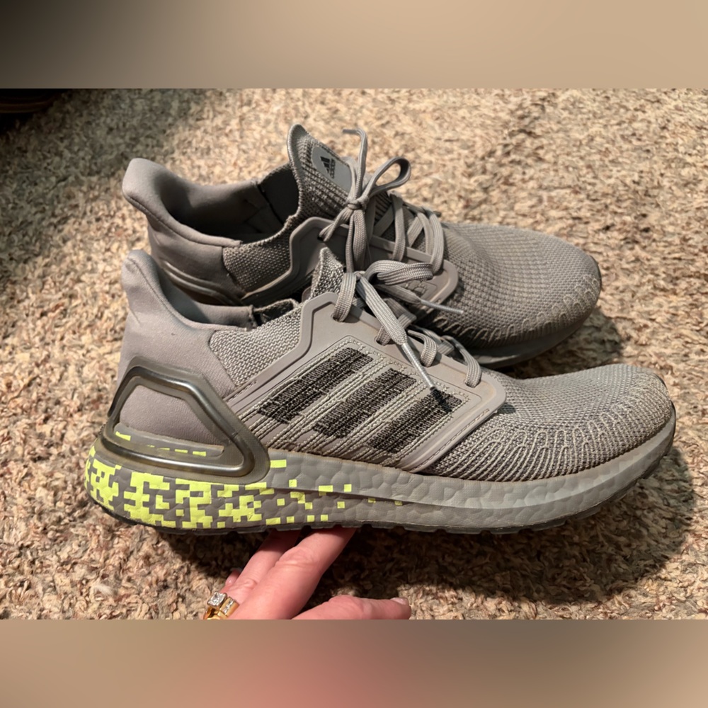 Women’s Adidas Ultra boost Gray Knit Training Sneakers - Picture 2 of 6
